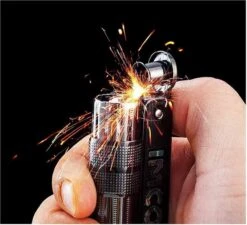 Merkloos Aansteker Metaal In De Kleur Silver Op Benzine -Barbecue Verkoop 1200x1095