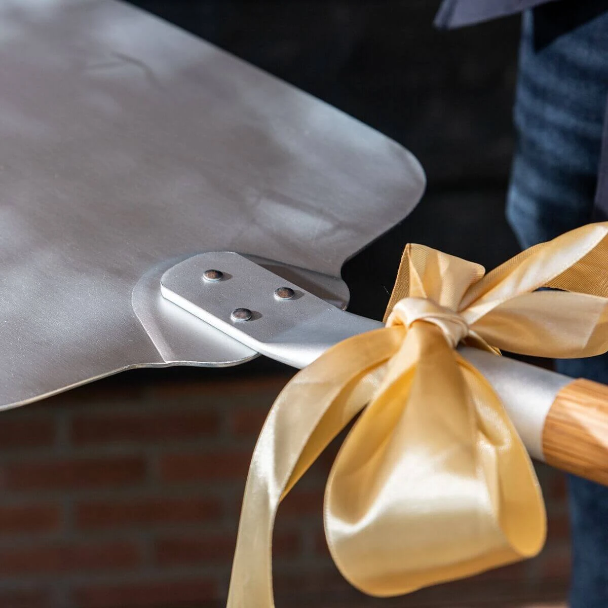 Boska Pizzaschep Barbecue - Kort Handvat - Stabiel - Aluminium - Eikenhout - BBQ Accessoires 9 Boska Pizzaschep Barbecue - Kort Handvat - Stabiel - Aluminium - Eikenhout - BBQ Accessoires - Afbeelding 9