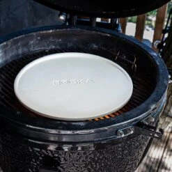 Boska Pizzasteen Deluxe L - Voor Oven & BBQ - Knapperige Pizza's - Ø 35 Cm - BBQ Accessoires 20 Boska Pizzasteen Deluxe L - Voor Oven & BBQ - Knapperige Pizza's - Ø 35 Cm - BBQ Accessoires -Barbecue Verkoop 1200x1200 309