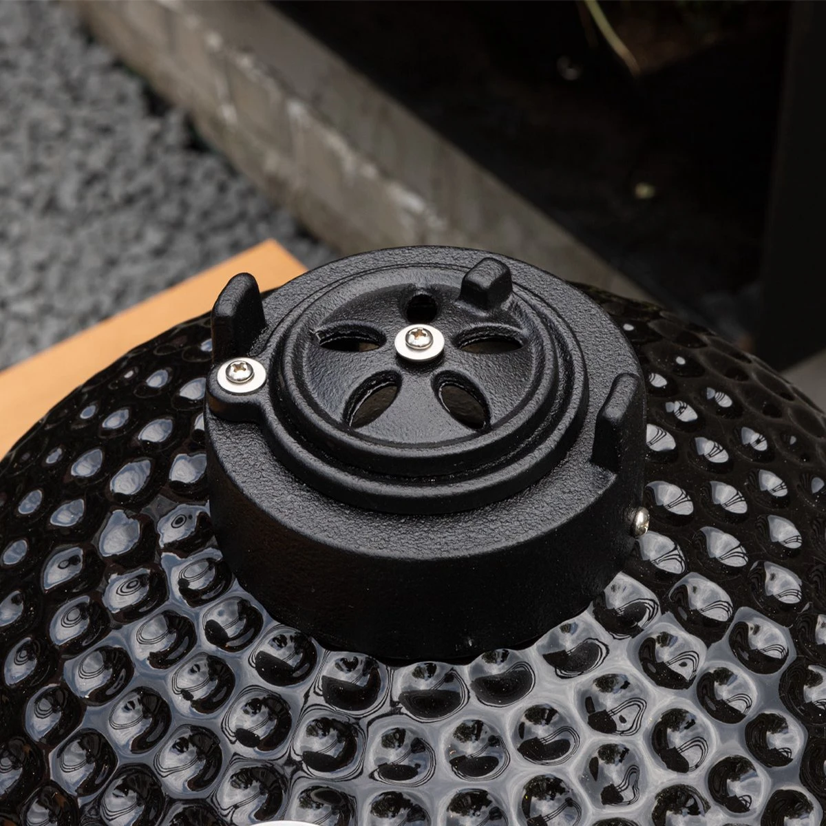 BluMill Kamado BBQ Egg - Kamado 13 Inch - Incl. Vlees Thermometer - Houtskoolbarbecues - Zwart - Ø 27cm 8 BluMill Kamado BBQ Egg - Kamado 13 Inch - Incl. Vlees Thermometer - Houtskoolbarbecues - Zwart - Ø 27cm - Afbeelding 8