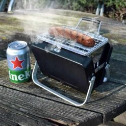 Mikamax Draagbare Mini BBQ - Barbecue - 's Werelds Kleinste Barbecue - Past In Je Broekzak - 18 × 6 × 15,5 Cm - 714 Gram - Mat Zwart 9 Mikamax Draagbare Mini BBQ - Barbecue - 's Werelds Kleinste Barbecue - Past In Je Broekzak - 18 × 6 × 15,5 Cm - 714 Gram - Mat Zwart -Barbecue Verkoop 1200x1200 737
