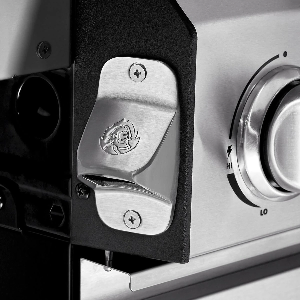 Burnhard Gas BBQ FRED JR. Deluxe - 2 Branders - Incl. Keramische Infraroodbrander & Afdekhoes - Deluxe 6 Burnhard Gas BBQ FRED JR. Deluxe - 2 Branders - Incl. Keramische Infraroodbrander & Afdekhoes - Deluxe - Afbeelding 6