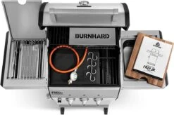 Burnhard Gas BBQ FRED JR. Deluxe - 2 Branders - Incl. Keramische Infraroodbrander & Afdekhoes - Deluxe 22 Burnhard Gas BBQ FRED JR. Deluxe - 2 Branders - Incl. Keramische Infraroodbrander & Afdekhoes - Deluxe -Barbecue Verkoop 1200x797 4