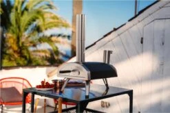 Ooni Fyra 12 Houtpellets Gestookte Pizzaoven -Barbecue Verkoop 1200x801 4