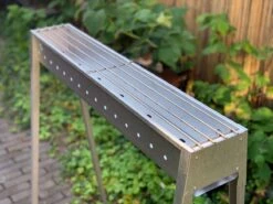 Spiedini Saté-bbq Bali 80 - Saté Houtskoolbarbecue Met Horizontaal Rooster - 80 Cm Lang, 11 Cm Breed - Materiaal: Gealuminiseerd Ijzer -Barbecue Verkoop 1200x899 14