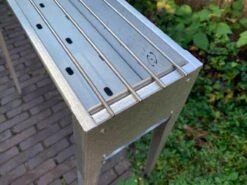 Spiedini Saté-bbq Bali 80 - Saté Houtskoolbarbecue Met Horizontaal Rooster - 80 Cm Lang, 11 Cm Breed - Materiaal: Gealuminiseerd Ijzer -Barbecue Verkoop 1200x899 15