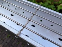 Spiedini Saté-bbq Bali 80 - Saté Houtskoolbarbecue Met Horizontaal Rooster - 80 Cm Lang, 11 Cm Breed - Materiaal: Gealuminiseerd Ijzer -Barbecue Verkoop 1200x899 17