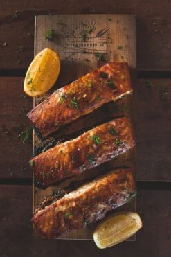 Merkloos Rookplank Western Red Cedar - 2 Stuks - BBQ - Rookhout 17 Merkloos Rookplank Western Red Cedar - 2 Stuks - BBQ - Rookhout -Barbecue Verkoop 799x1200 1